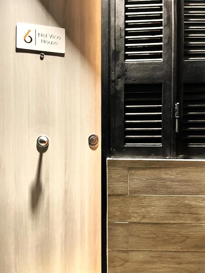 Apartamento Nel Vico Nápoles Exterior foto