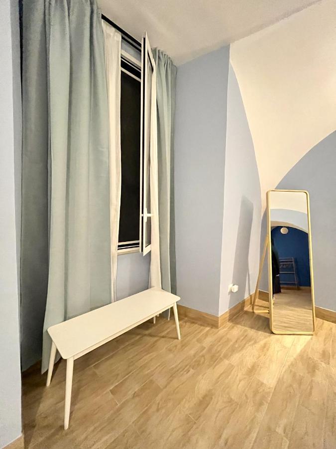 Apartamento Nel Vico Nápoles Exterior foto
