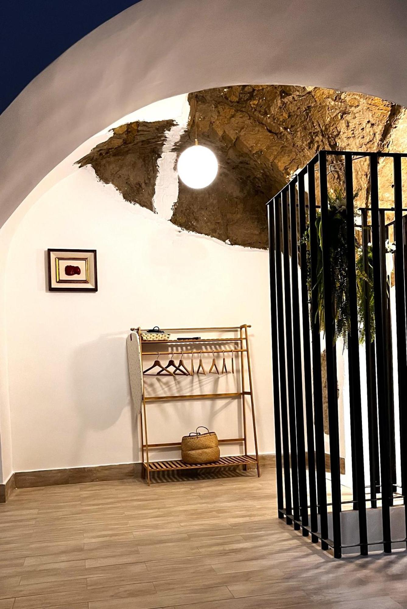 Apartamento Nel Vico Nápoles Exterior foto